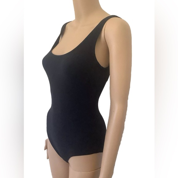 Karla Colletto size 06 swimsuit One piece - Picture 8 of 13